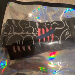 Enemy of the state, graffiti strap, Harley Quinn” New