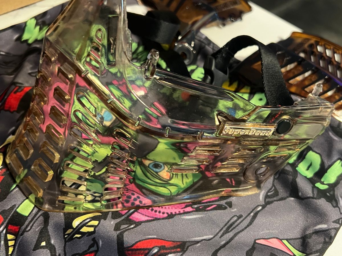 SUPER DEAD SUNDAZE HOLY SMOKES MASK BOTTOMS & EARS NEW