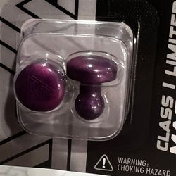Thirty three threads “Kanola” plugs New