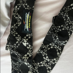 UNIQUE H HEADBAND NEW