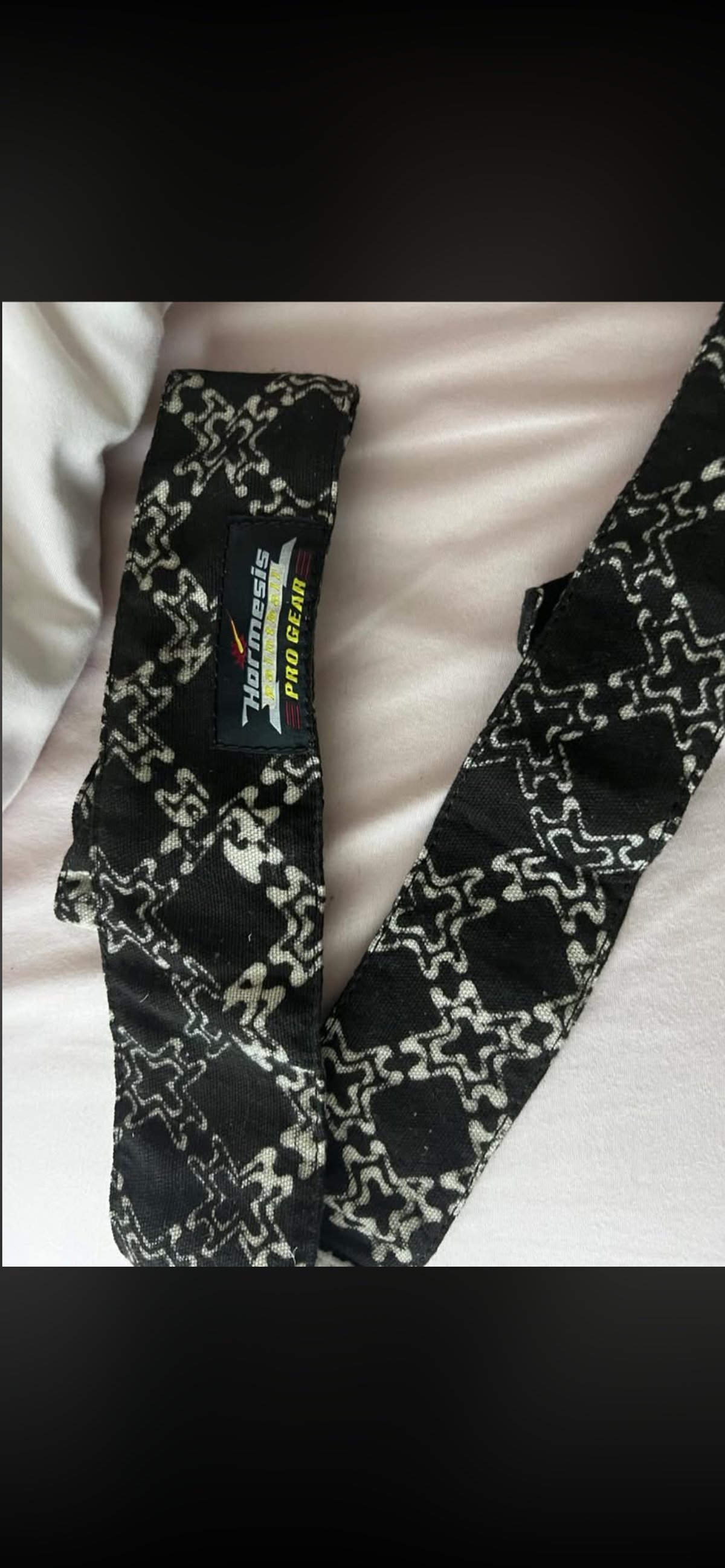 UNIQUE H HEADBAND NEW