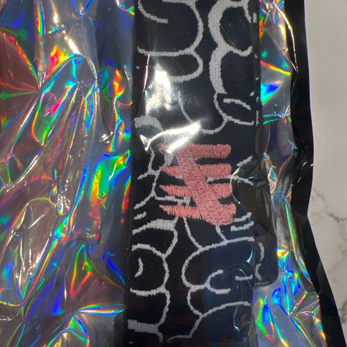 ENEMY OF THE STATE GRAFFITI STRAP 3M PINK REFLECTIVE NEW! 