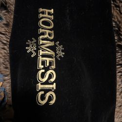 HORMESIS LOT 7 wristbands, 1 Black Bag, 1 Lanyard, 3 Hormesis pins and pouches 1 Micro fiber NEW!!!!