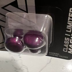 Thirty three threads “Kanola” plugs New