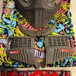 SUPERDEAD PRIMO SUNDAZE STEALTH GREY MASK SET EARS, PLUGS, RAINBLADE, GOGGLE STRAP & MASK BOTTOMS/ BAG NEW