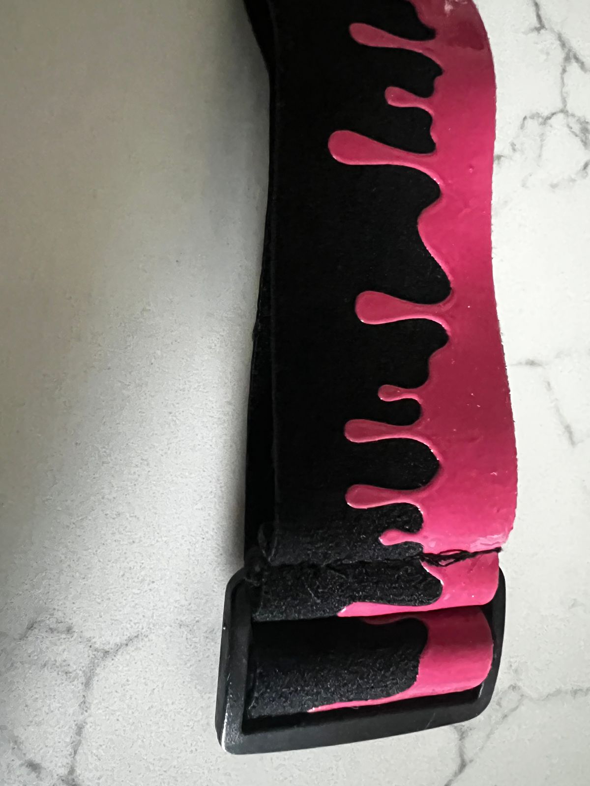 ENEMY OF THE STATE & TWISTER COLLABORATION GOGGLE STRAP BLACK & PINK NEW!!!