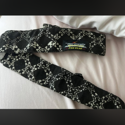 UNIQUE H HEADBAND NEW