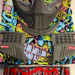 SUPERDEAD PRIMO SUNDAZE STEALTH GREY MASK SET EARS, PLUGS, RAINBLADE, GOGGLE STRAP & MASK BOTTOMS/ BAG NEW