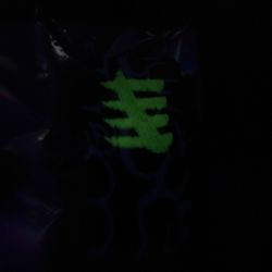 ENEMY OF THE STATE UV GLOW GRAFFITI STRAP NEW