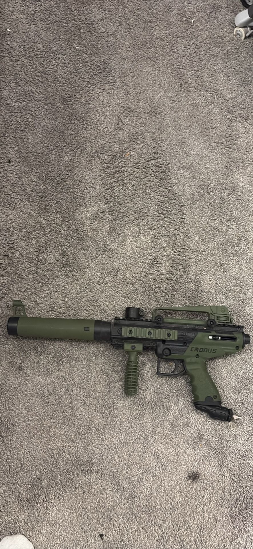 Tippmann Cronus paint ball gun never used 