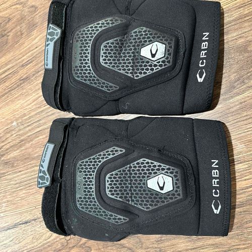 Carbon XL Knee pads