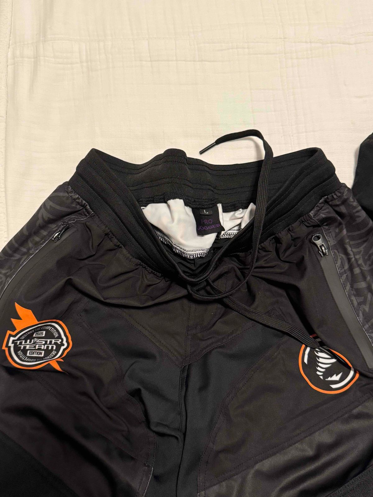 L- Twister Team Jogger