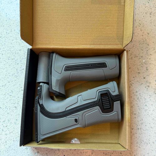Grey CS3 grips
