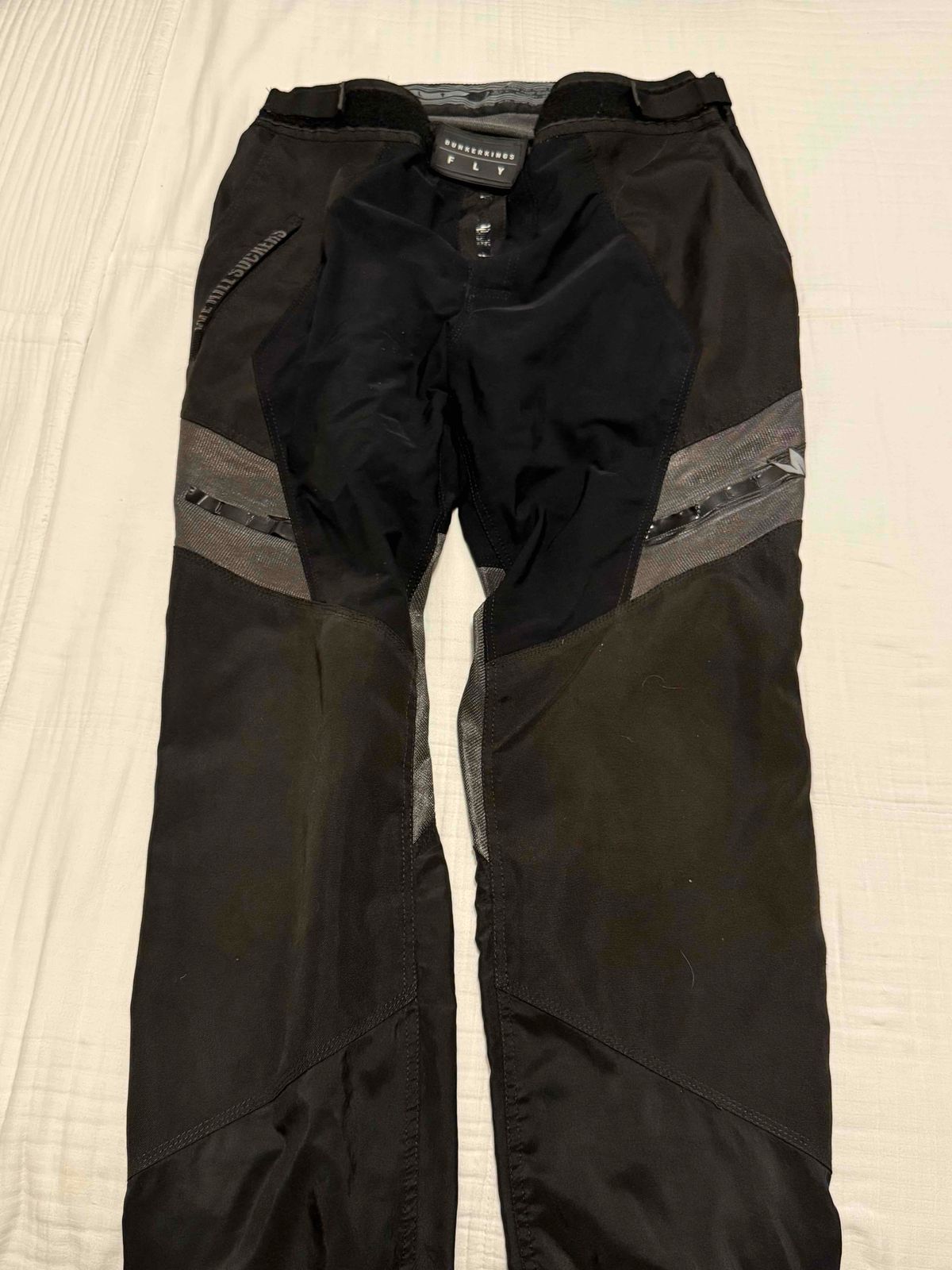 XL - Bunker Kings Featherlite pants