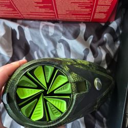 New Axe 2.0 W/ Dye Rotor Hopper