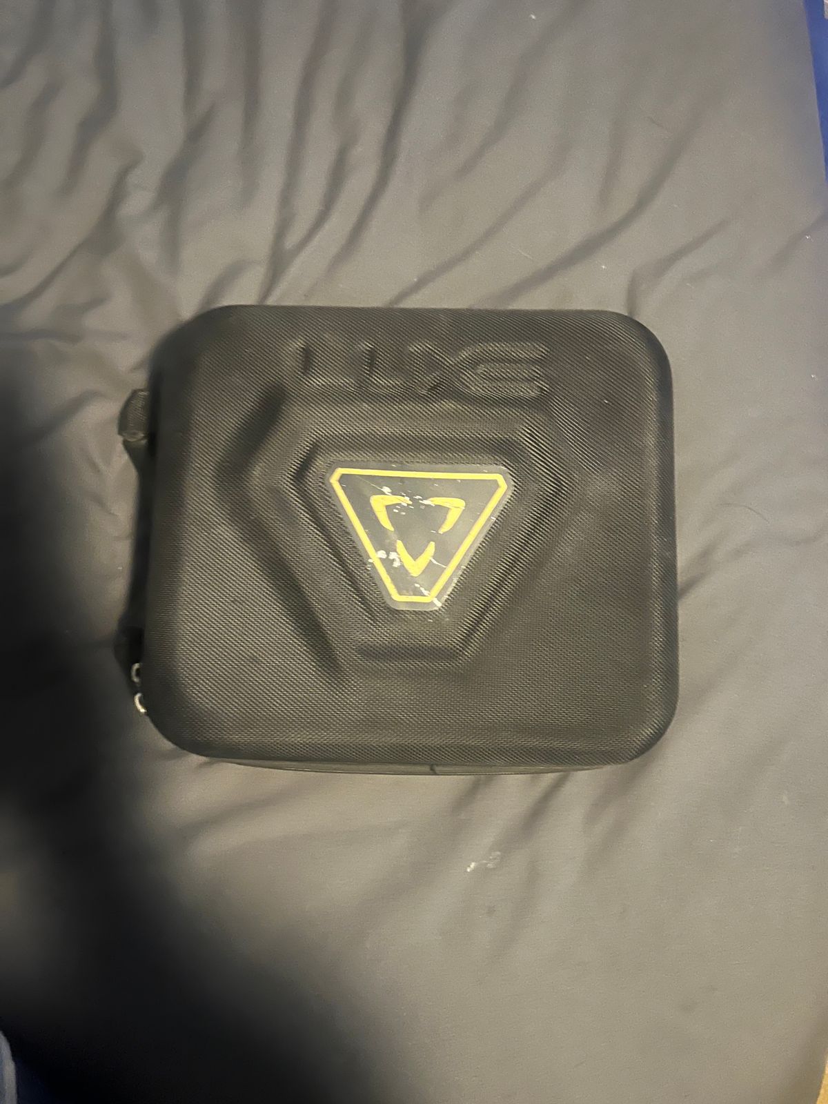 Luxe ice! looking for trade for a cs1 or?