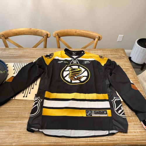 TWSTR Stormchaser Jersey + Tech Tee (LARGE)