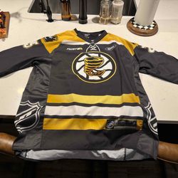 TWSTR Stormchaser Jersey + Tech Tee - LARGE