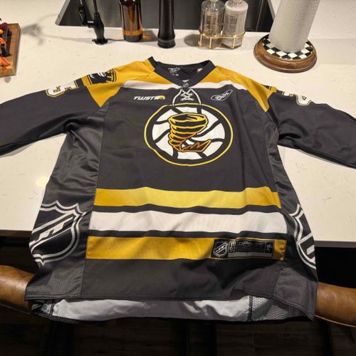TWSTR Stormchaser Jersey + Tech Tee - LARGE