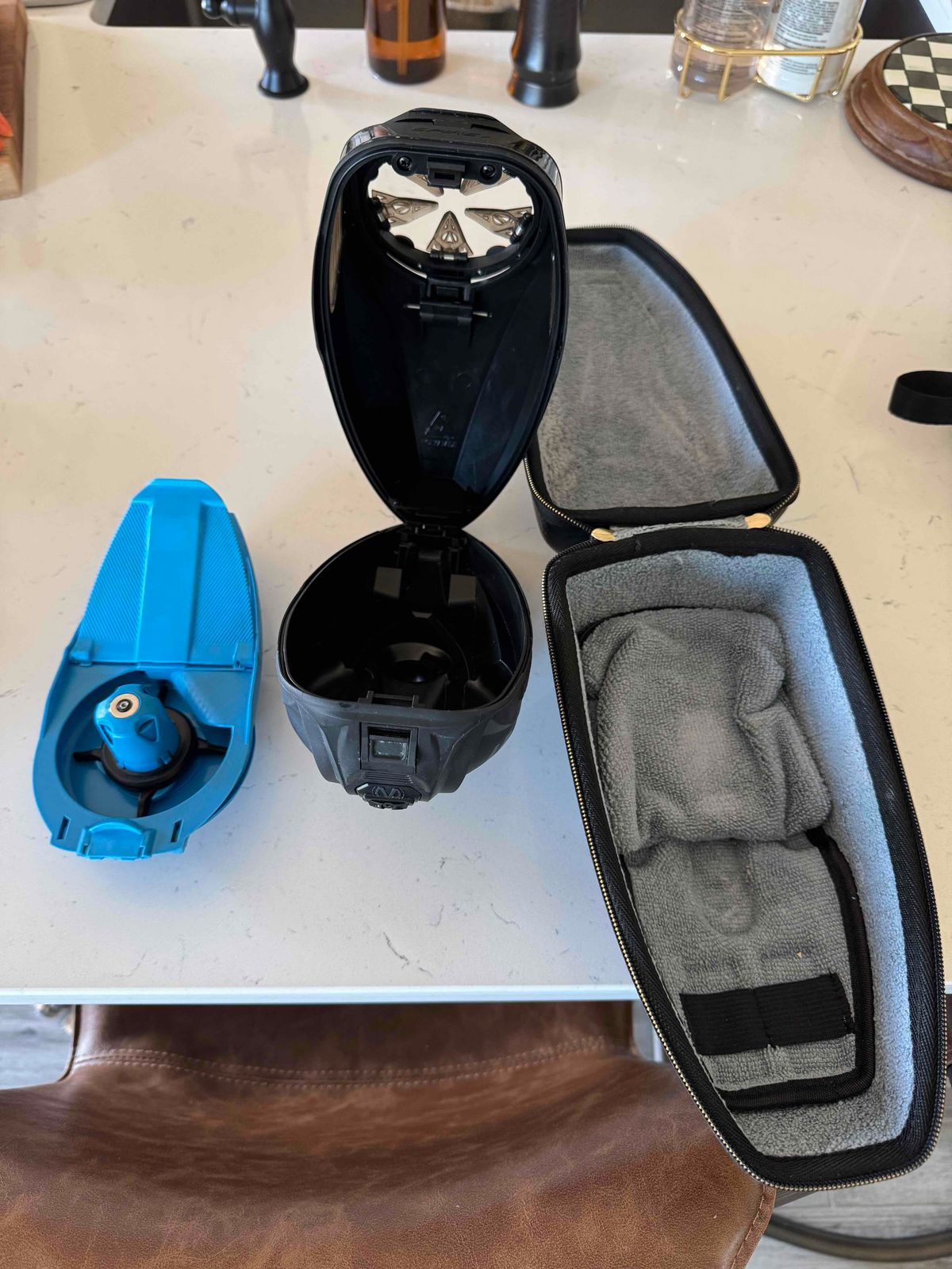 Black Spire V w/ HK Army Case