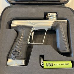 Geo R5 w/ Extras (Pure - Like New)