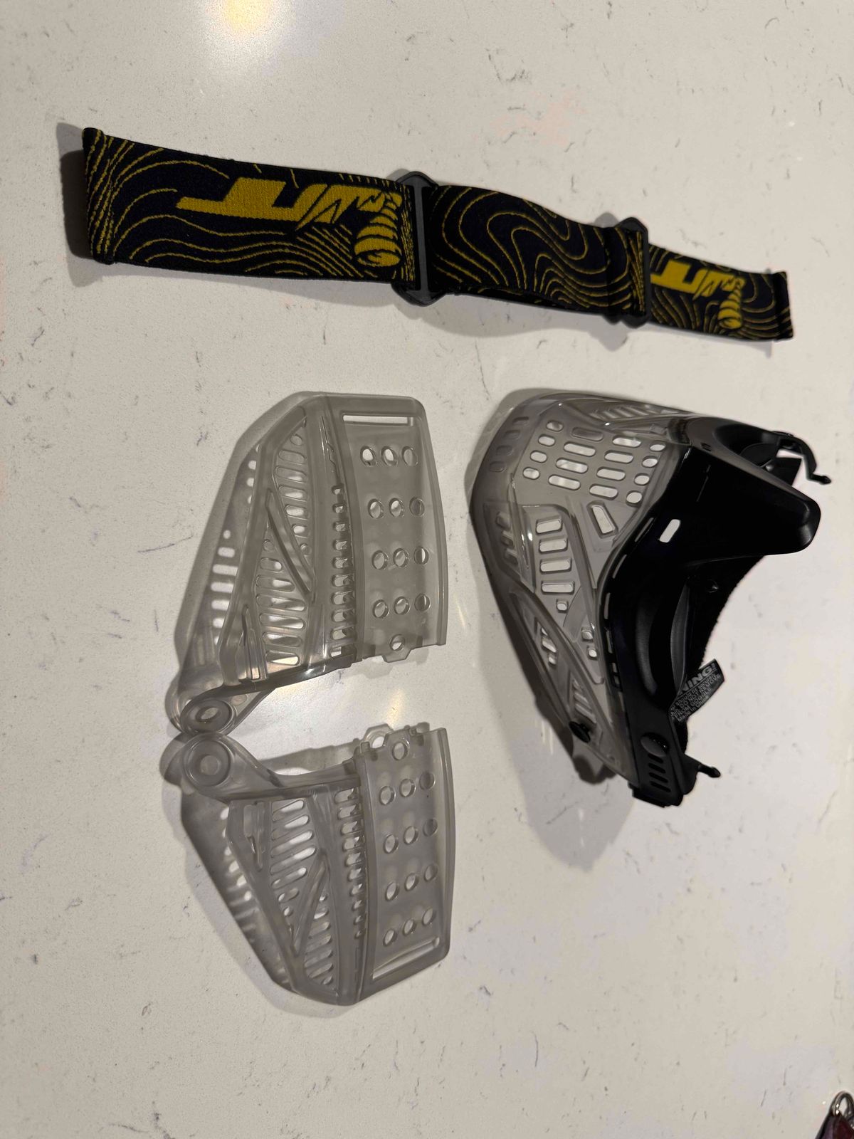 TWSTR REVO 2 Smoke + Stormchaser Strap