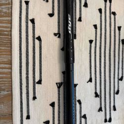 Dye UL-I Forged Carbon Back + Black Tip (14 in)