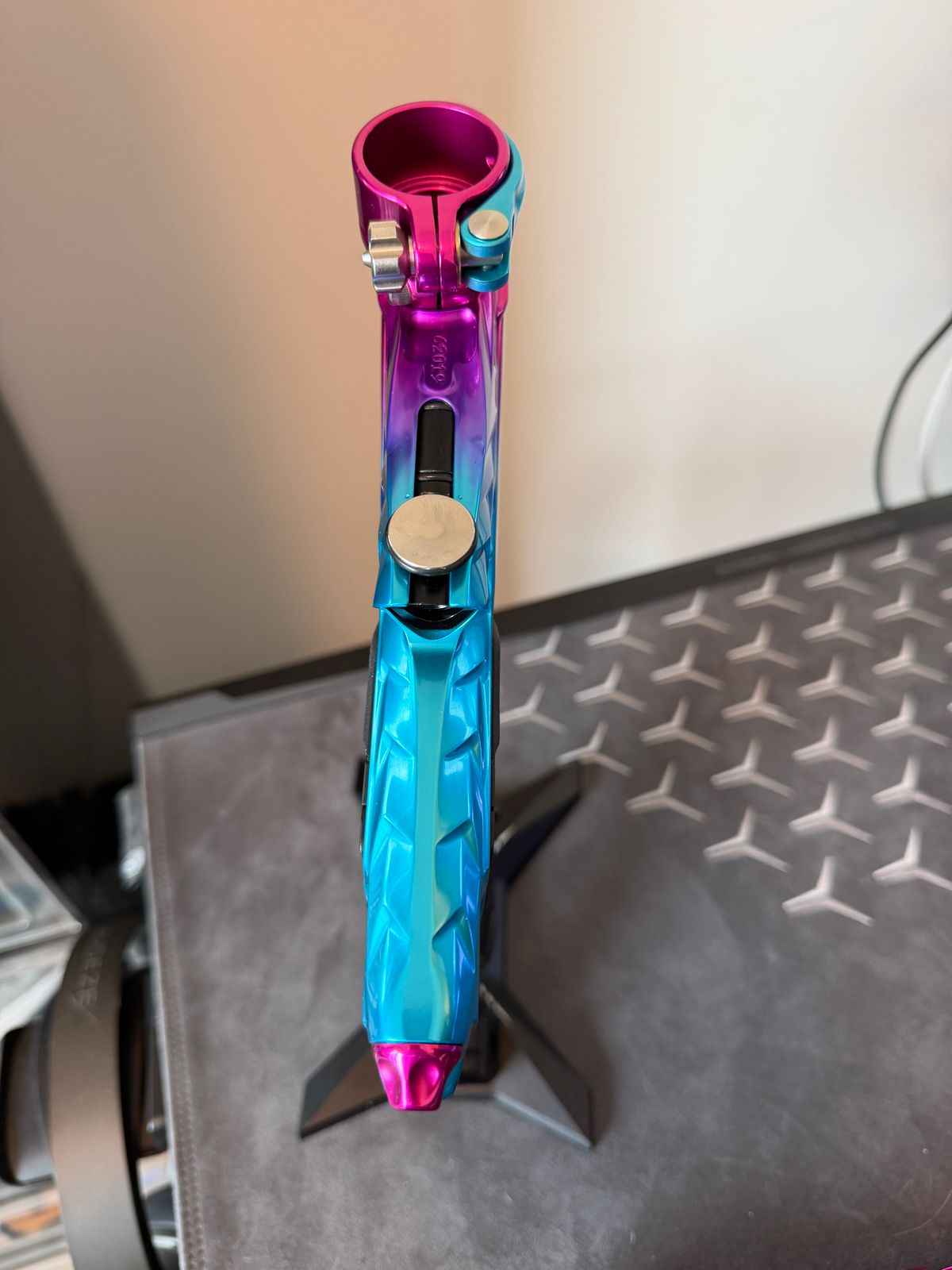 HK Army Fossil LV2 - Custom ARC Ano - MINT