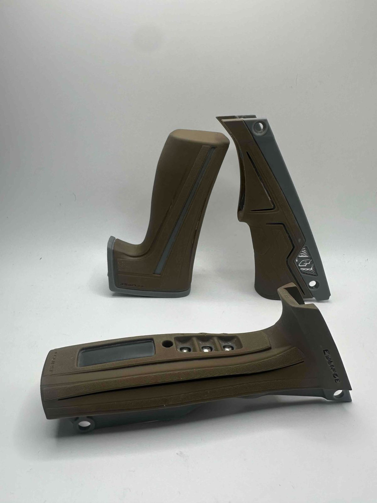 CS1/GEO4 Tan Grips
