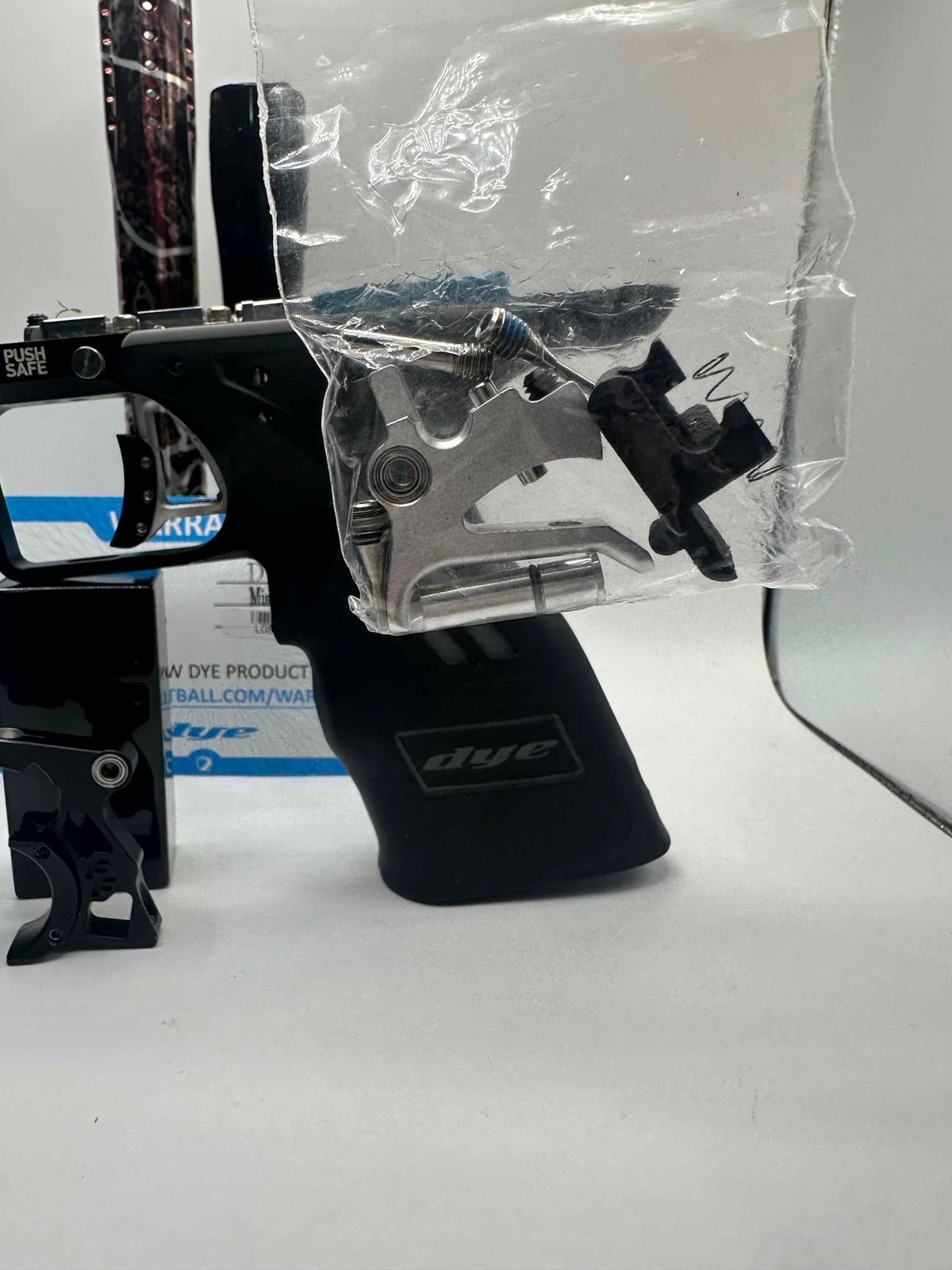 Dye DSR+ W/Free Flow Bolt+IM Kit W/Mech Kit 