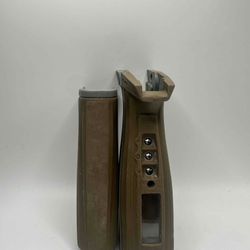 CS1/GEO4 Tan Grips