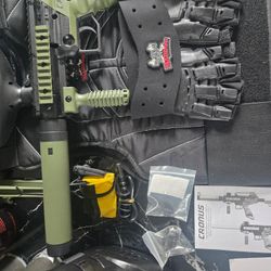 Maddog Tippmann Cronus Tactical Protective Paintball Gun Marker Starter Package