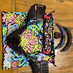 Black subrazed bottoms/ ears/ rain lid / strap. And biscuit red plugs