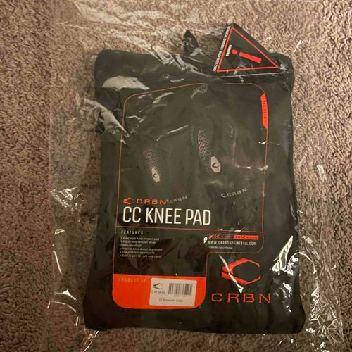 CRBN CC Knee Pads. Never worn. Size Large