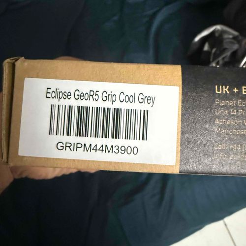 Plane eclipse, R5 grips gray 