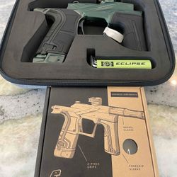 Project G2 in Jade with Tan Grips 