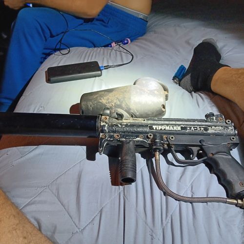 Paitball gun