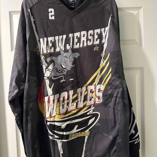 New Jersey Wolves Rocket Wolf Jersey - #2 Randy McHugh