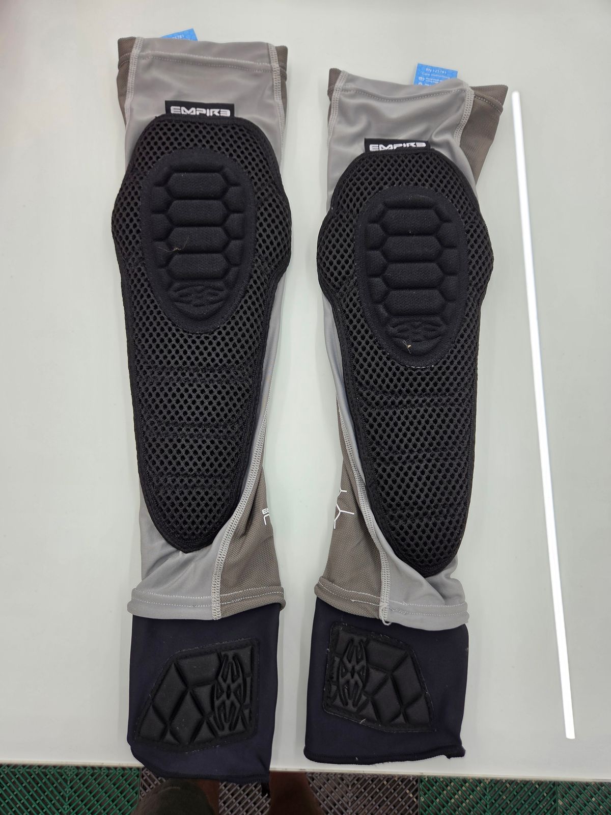 Empire Are/Elbow pads