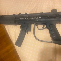 Paintball guns and equipment 