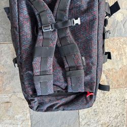 Vulcano Fire 2.0 Expand Backpack - Red/Gray