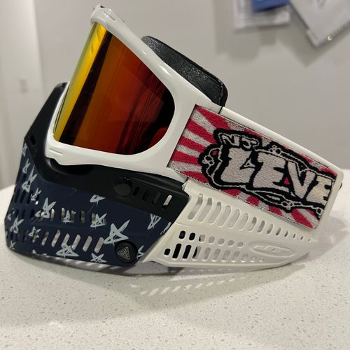 CUSTOM AMERICAN THEMED MASK W/NJ LEVERAGE STRAP