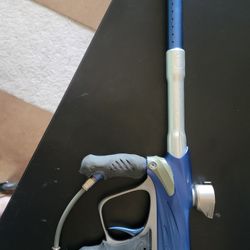 Dye DM12