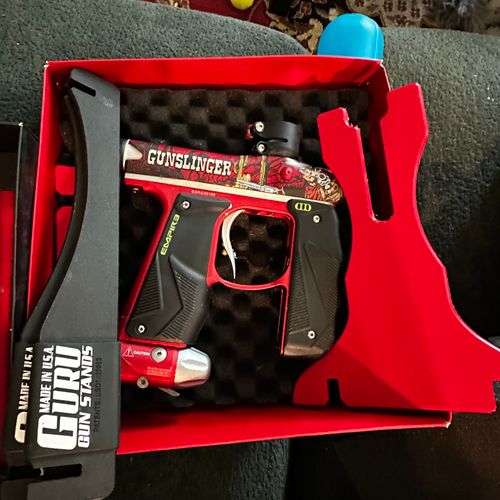 Empire Mini GS LE Gunslinger with gun stand and extra sock