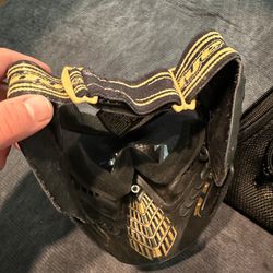 Dye Invision i4 mask with case