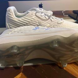 Under Armour Cleats - 13