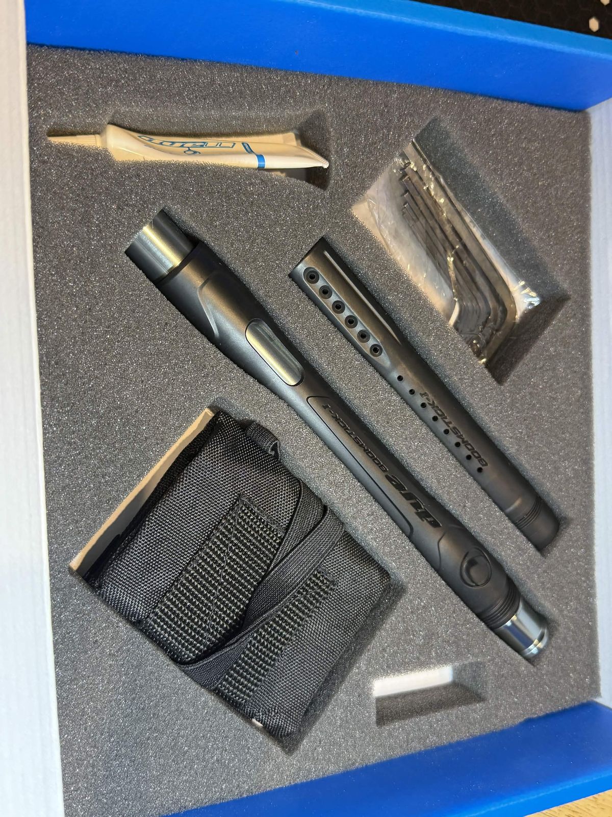Dye CZR+ in HyperCam Olv Dst. Lightly used.