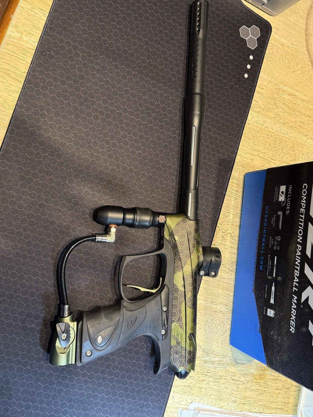 Dye CZR+ in HyperCam Olv Dst. Lightly used.