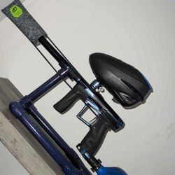 Midnight/navy Geo IV