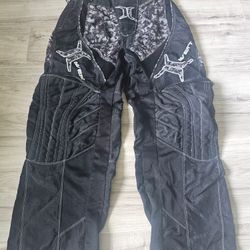 Invert pants